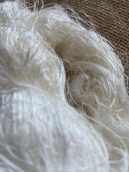 Thread waste spoon natural silk fibers for Felting and Creative Arts - GreenHuiz